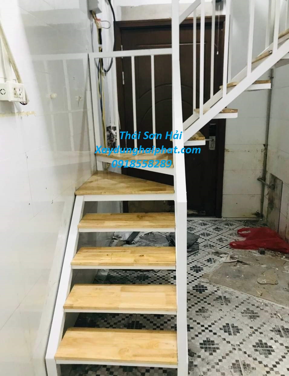 bang-gia-cau-thang-sat-gia-cau-thang-sat-hop-2026-tai-Ha-Noi-6