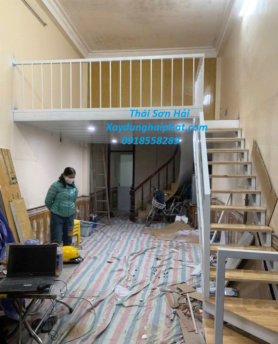 bang-gia-thi-cong-gac-lung-bang-tam-cemboard-gia-lam-gac-xep-o-HN-2