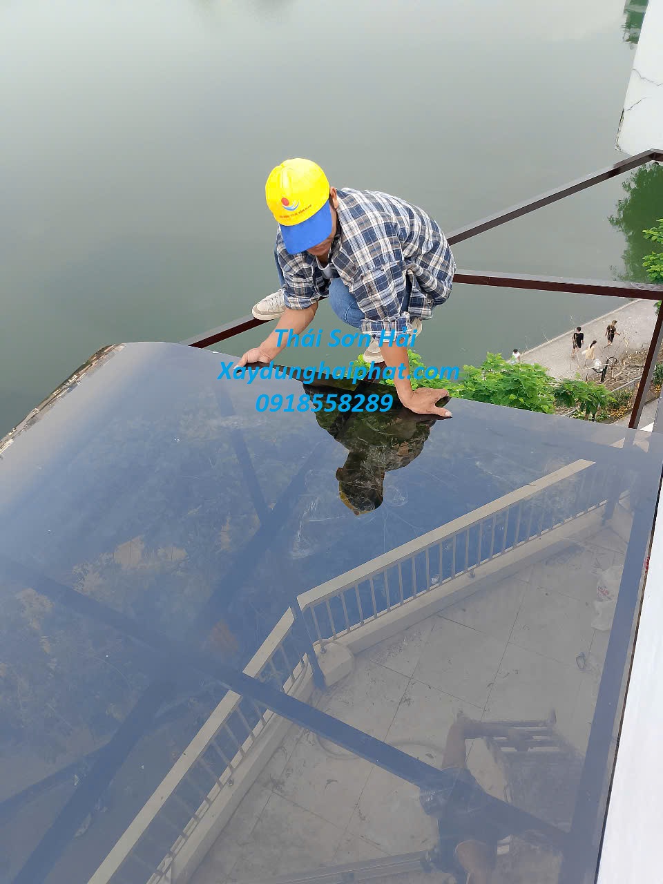 can-tim-doi-tho-lam-mai-poly-lam-mai-lay-sang-tai-Ha-Dong-HN-2