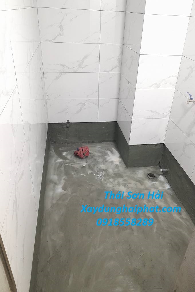 chuyen-chong-tham-nha-tam-tron-goi-chong-tham-toilet-tai-Ha-Dong-HN-triet-de-2