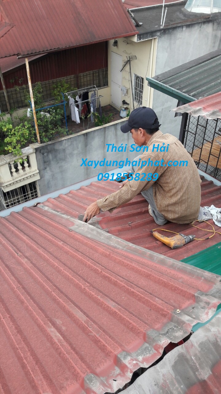 chuyen-gia-thi-cong-mai-ton-cai-tao-mai-ton-hong-Ha-Noi-2