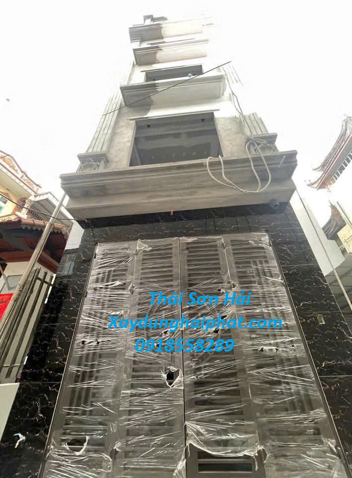 co-so-san-xuat-cua-sat-theo-yeu-cau-o-Ha-Noi-6