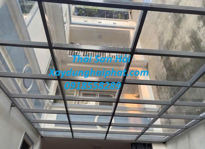 cong-ty-lam-mai-che-poly-nha-dan-lam-mai-lay-sang-tai-Cau-Giay-HN-5