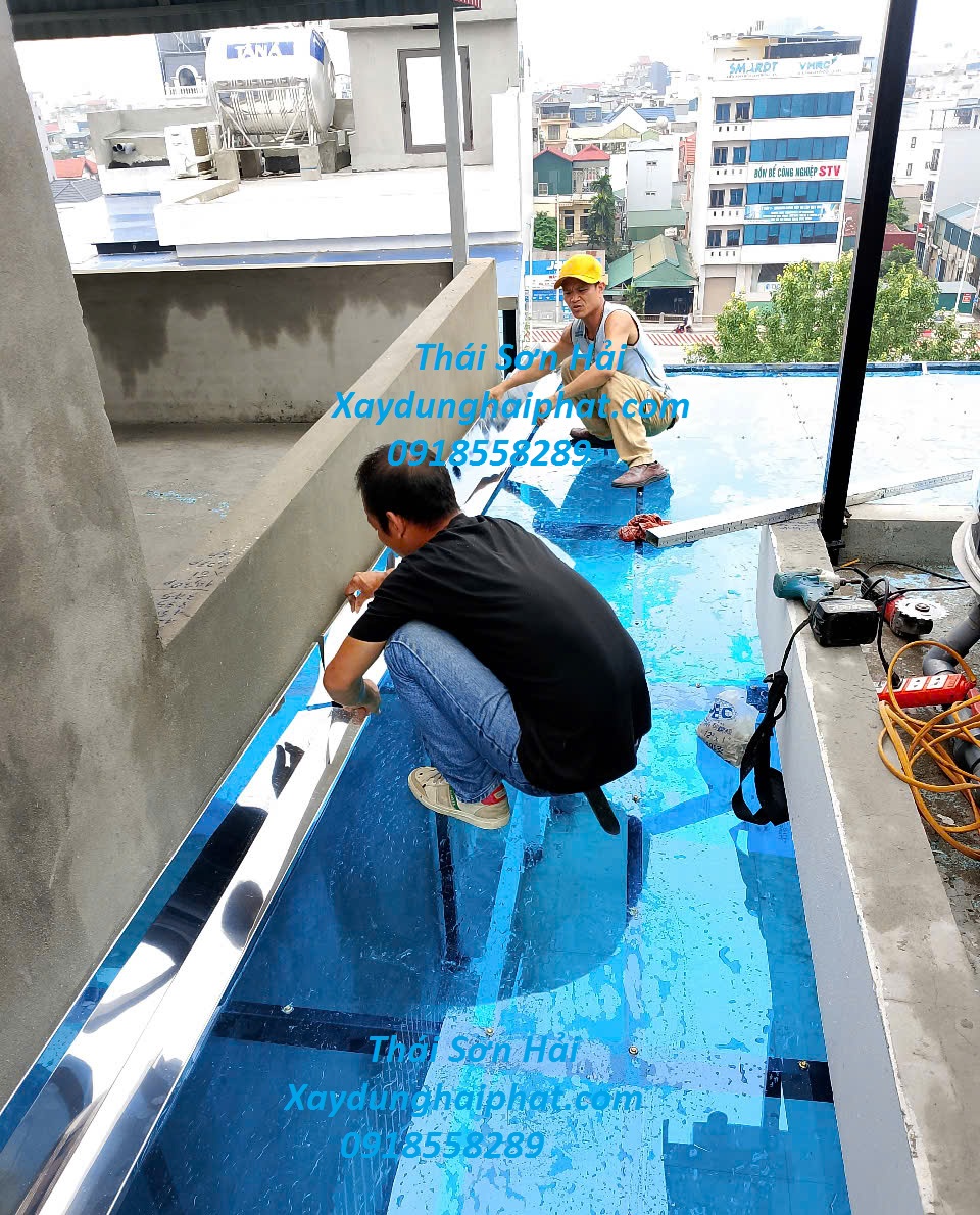 cong-ty-lam-mai-poly-lay-sang-lam-mai-che-san-thuong-o-Ha-Noi-2