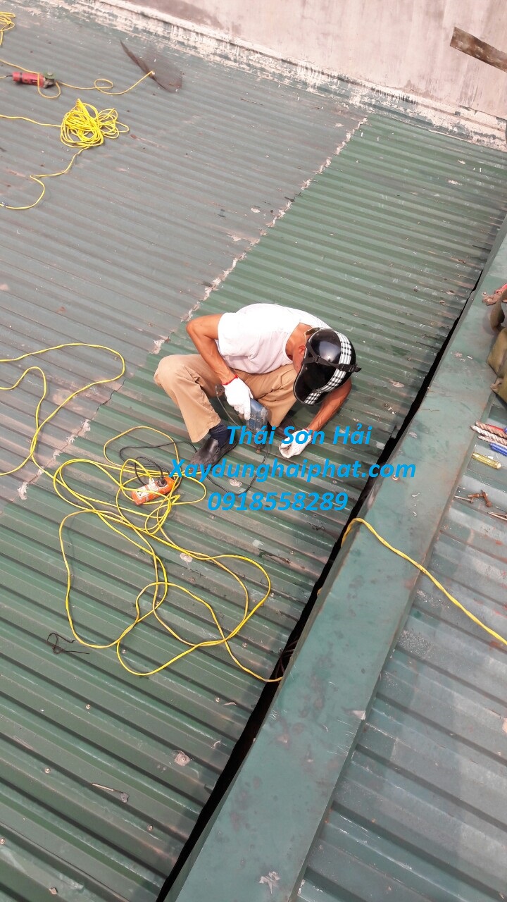 cong-ty-lap-dat-mang-xoi-chong-tham-chong-dot-nha-o-Ha-Noi-gia-re-3