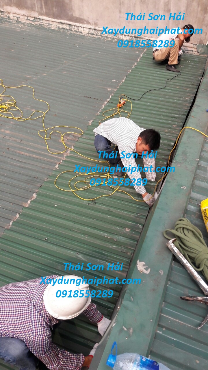 cong-ty-sua-chua-mai-ton-chuyen-nghiep-chong-dot-mai-ton-mua-mua-o-HN-5