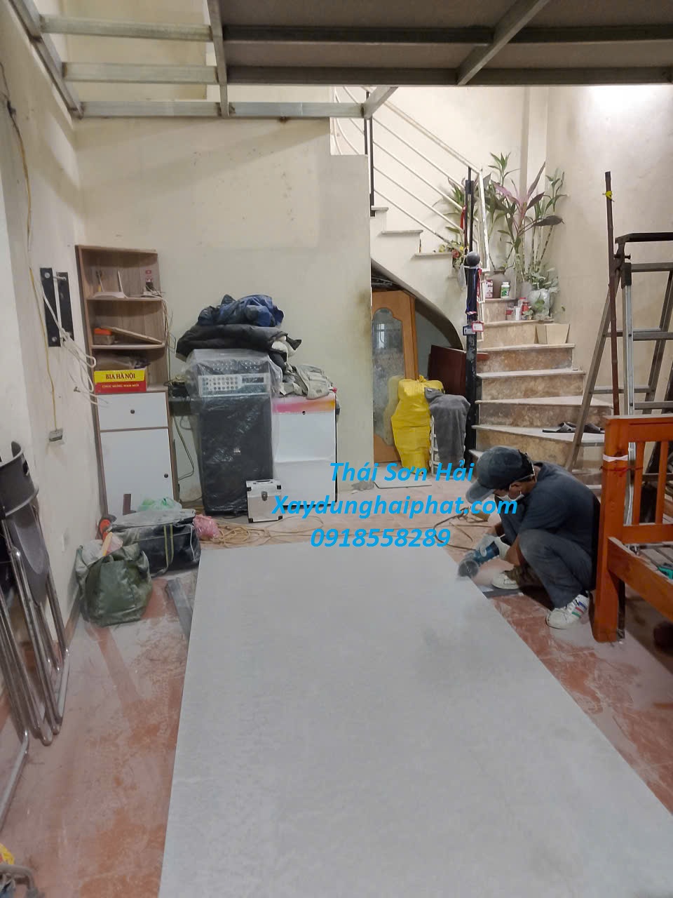 dat-lich-lam-gac-xep-tai-nha-lam-gac-lung-nha-o-Ha-Noi-2