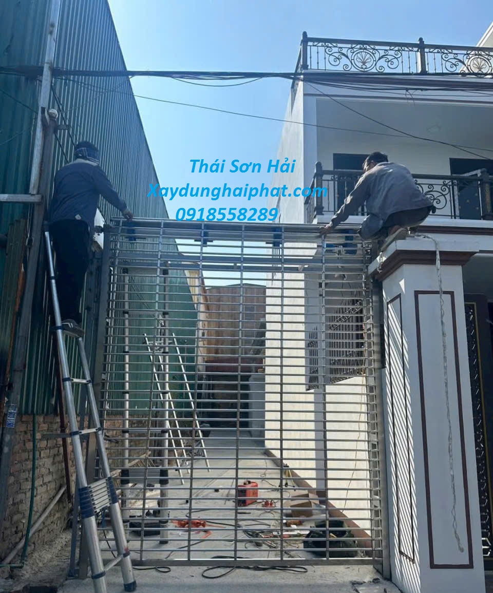 dia-chi-lam-cua-sat-uy-tin-lam-cua-cong-sat-chong-trom-Ha-Noi-4