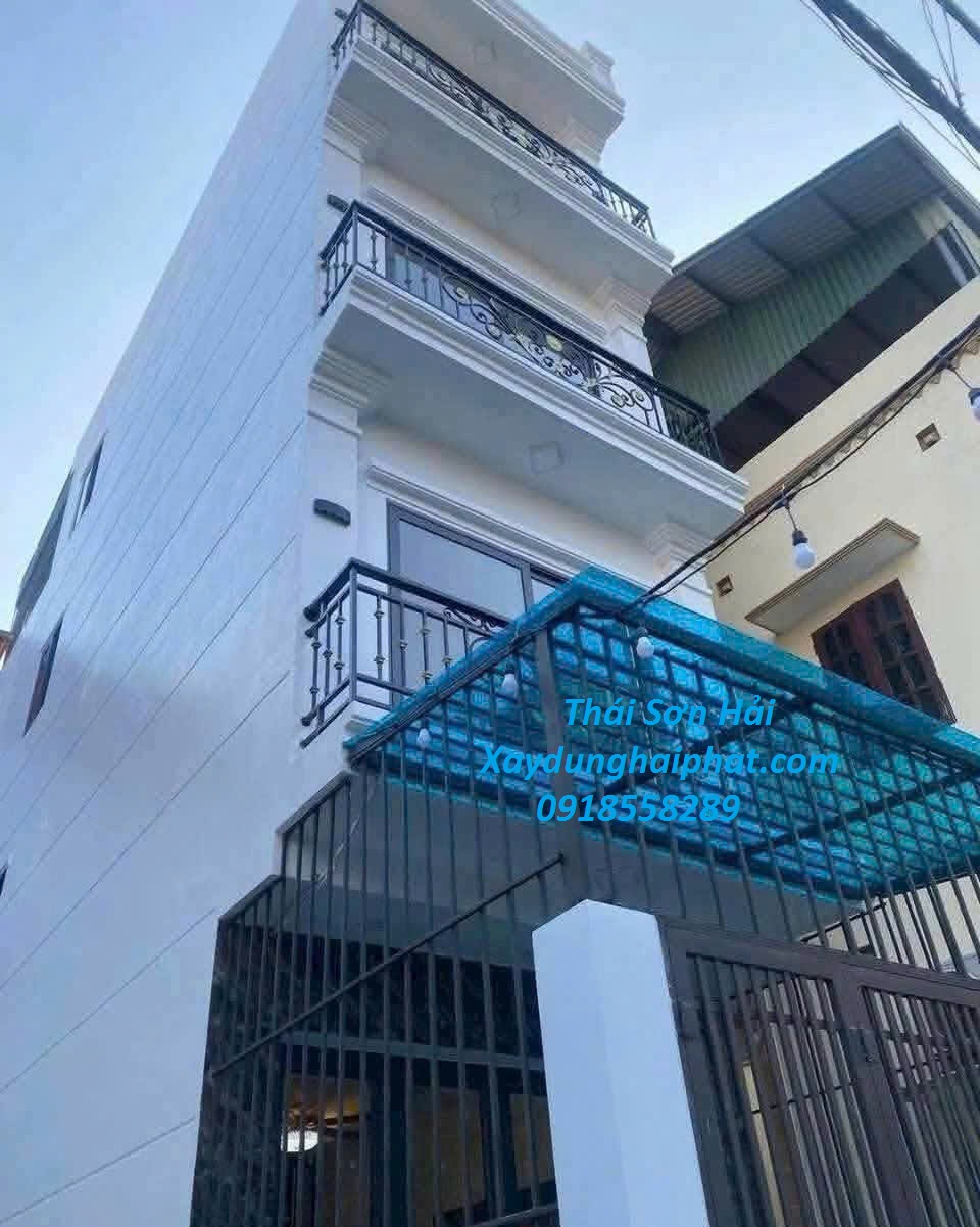 dia-chi-lam-mai-che-poly-uy-tin-lam-mai-nhua-dep-o-HN-4