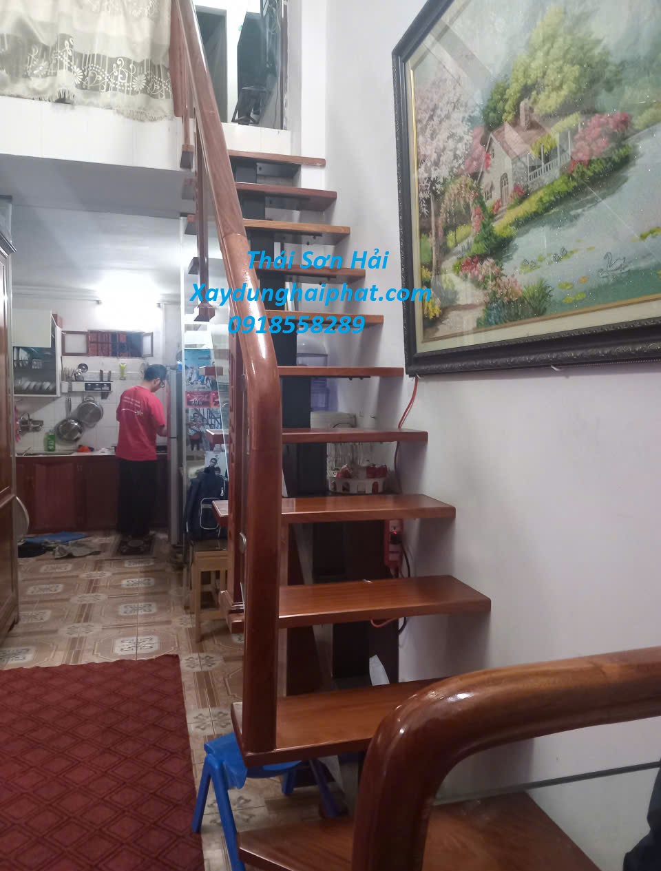 dich-vu-bao-gia-lan-can-sat-cau-thang-sat-o-Hoang-Mai-HN-4