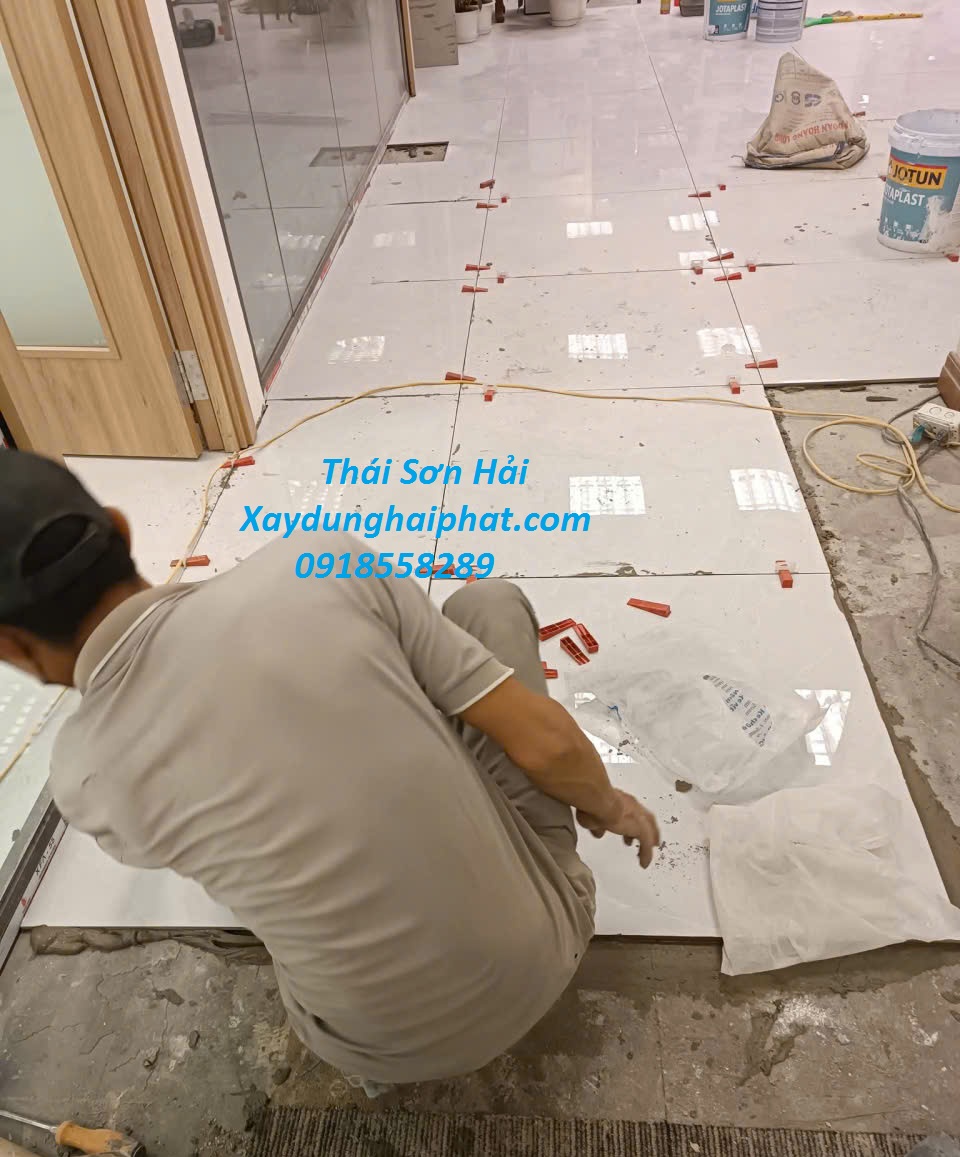 dich-vu-cai-tao-nha-pho-chat-luong-sua-chua-nha-xuong-cap-tai-Ha-Noi-5