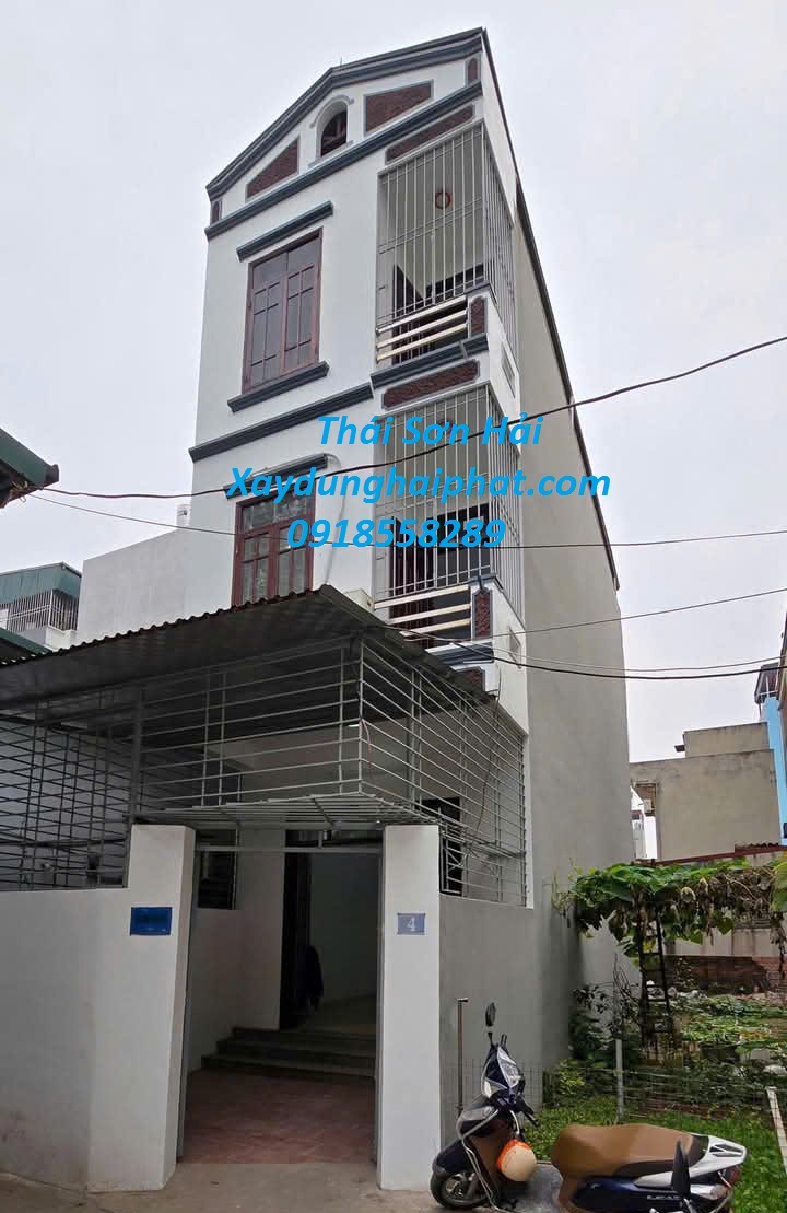 dich-vu-lam-long-sat-gia-re-chuong-cop-ban-cong-sat-an-toan-o-HN-4