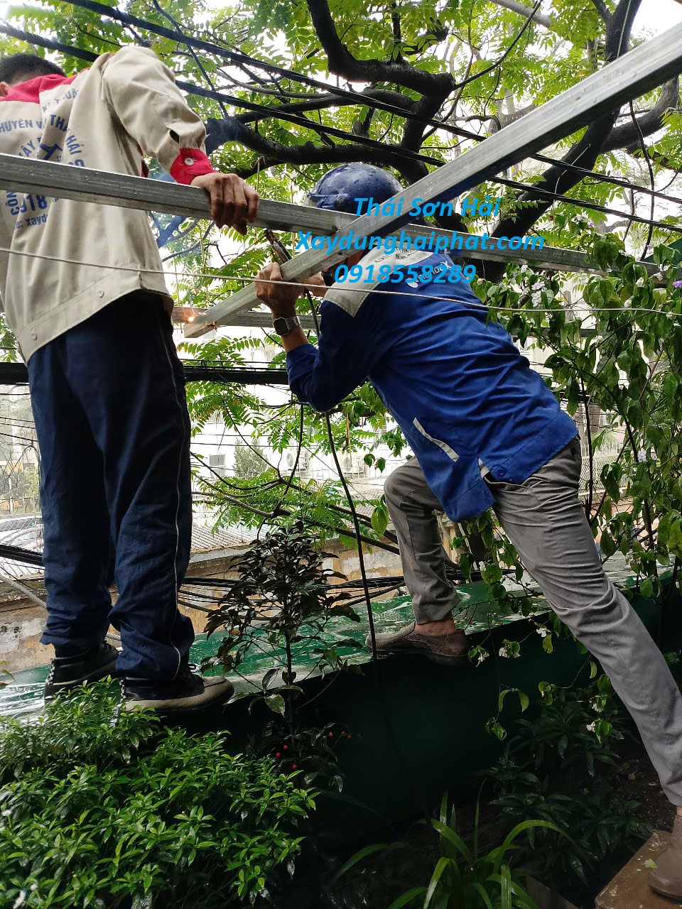 dich-vu-lam-mai-nhua-gia-re-lam-mai-nhua-gia-tot-o-Ha-Noi-5