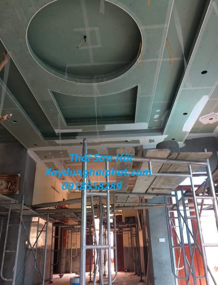 dich-vu-lan-son-nha-ben-lau-chong-tham-son-lai-nha-cu-o-HN-4