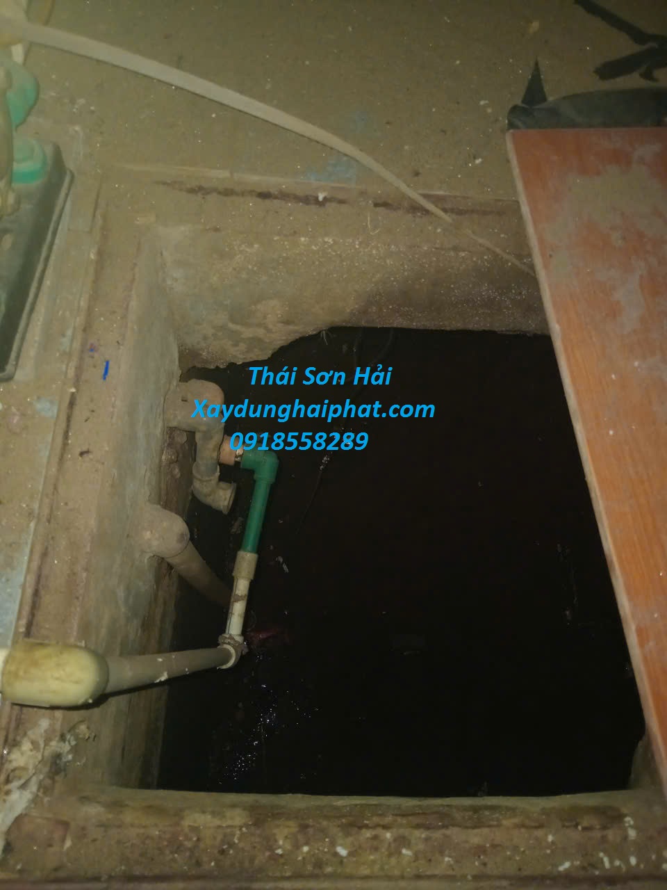 dich-vu-sua-chua-be-nuoc-ngam-chong-tham-be-ngam-ho-gia-dinh-o-HN-1