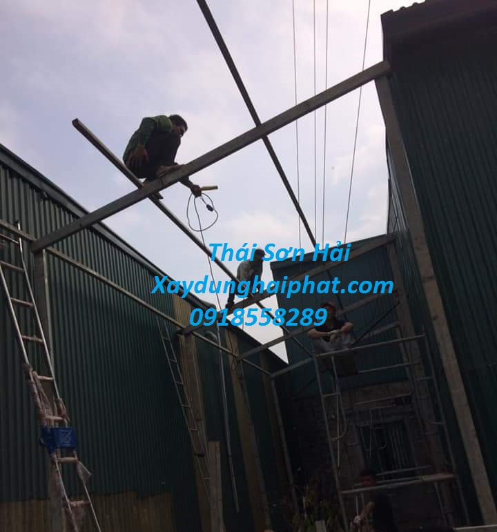 dich-vu-sua-mai-ton-cai-tao-mai-ton-cu-xuong-cap-o-HN-8