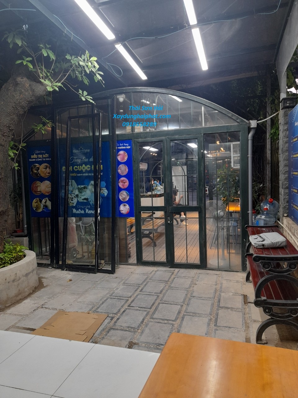 dich-vu-thi-cong-cua-inox-cua-sat-mai-ton-gia-dinh-o-HN-1