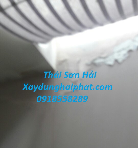 dich-vu-xu-ly-nut-tuong-chong-tham-co-tran-nha-o-Ha-Noi-4