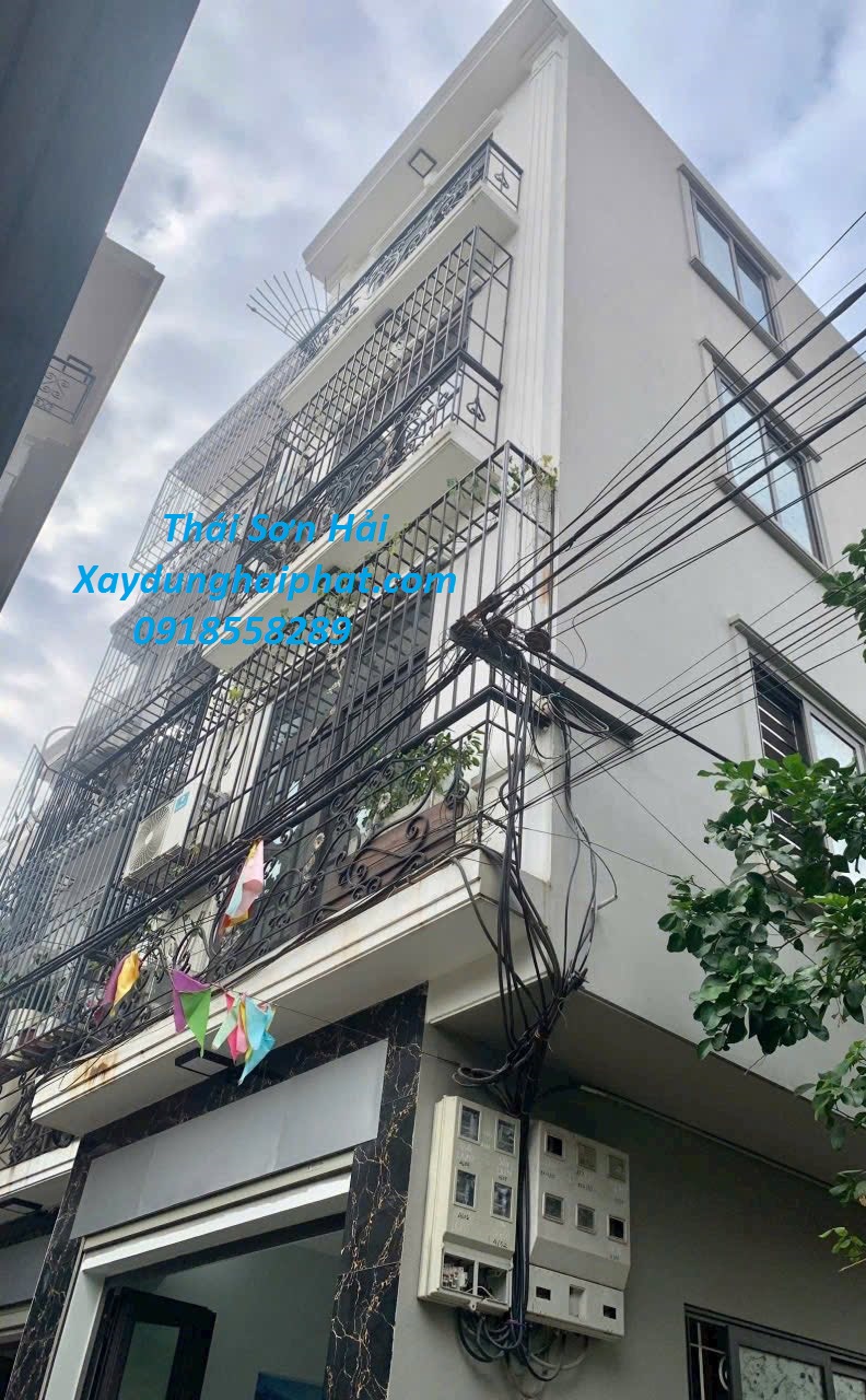 doi-tho-lam-khung-sat-chuong-cop-bao-ve-an-toan-o-HN-3