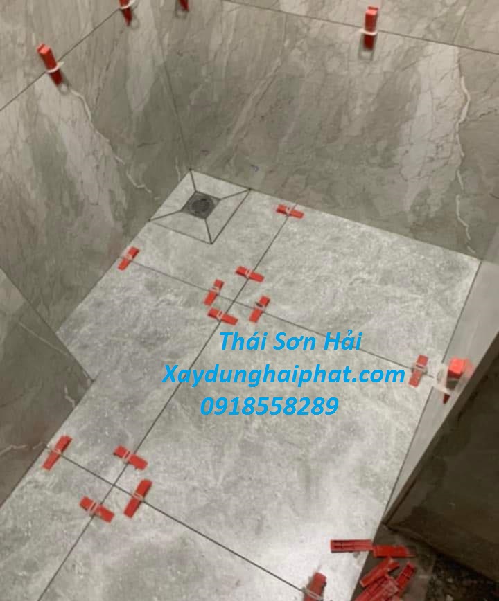 doi-tho-sua-nha-tay-nghe-cao-cai-tao-nha-tap-the-cu-gia-re-o-HN-3