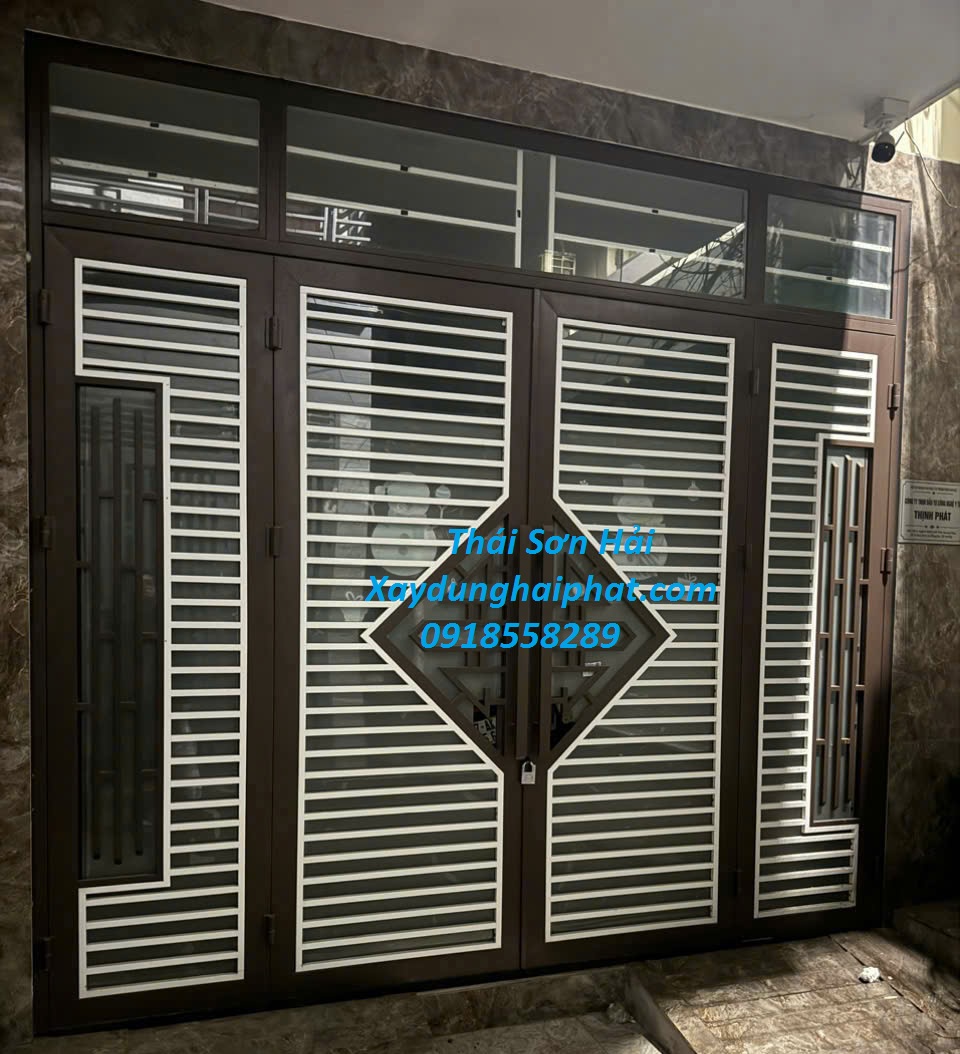 don-vi-lam-cua-sat-mai-ton-dep-o-Ha-Noi-uy-tin-7