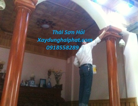 tho-cai-tao-son-nha-cu-chong-tham-son-lai-nha-cu-gia-re-o-HN-4