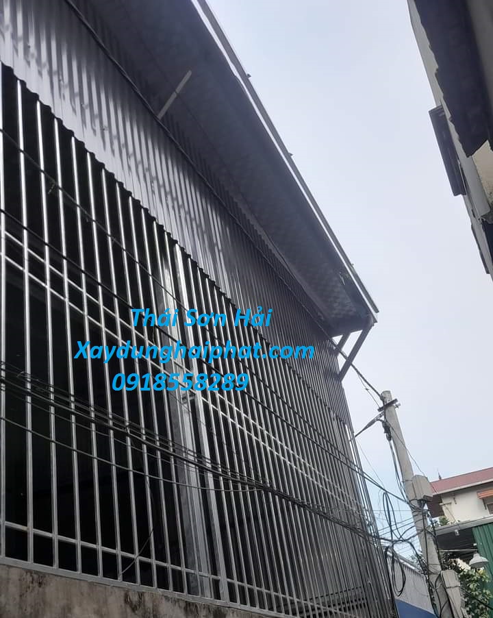 tho-han-khung-bao-ve-chuong-cop-thep-hop-ma-kem-o-HN-6