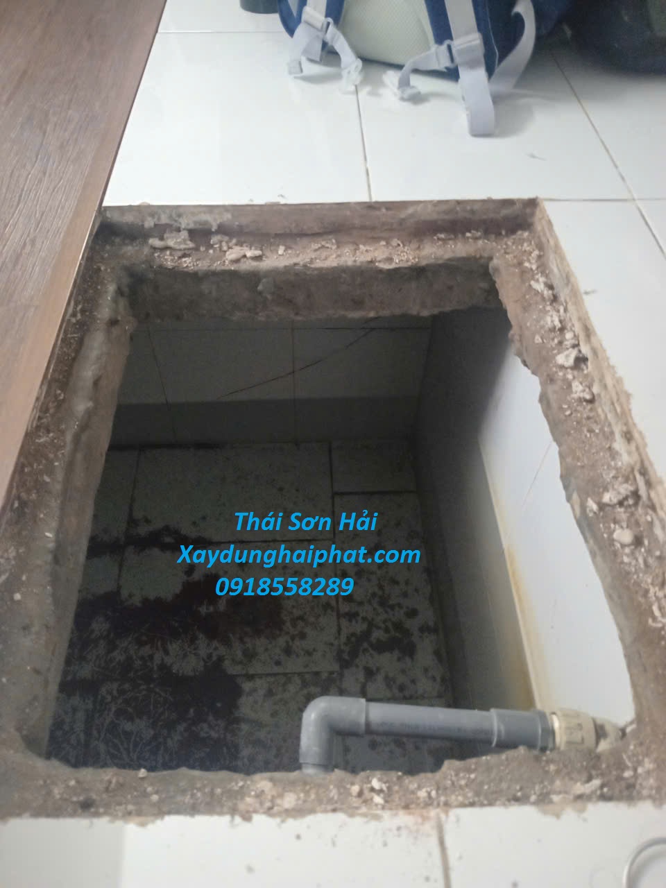 tho-sua-be-nuoc-ngam-tai-nha-sua-be-nuoc-bi-ro-ri-o-Ha-Noi-1
