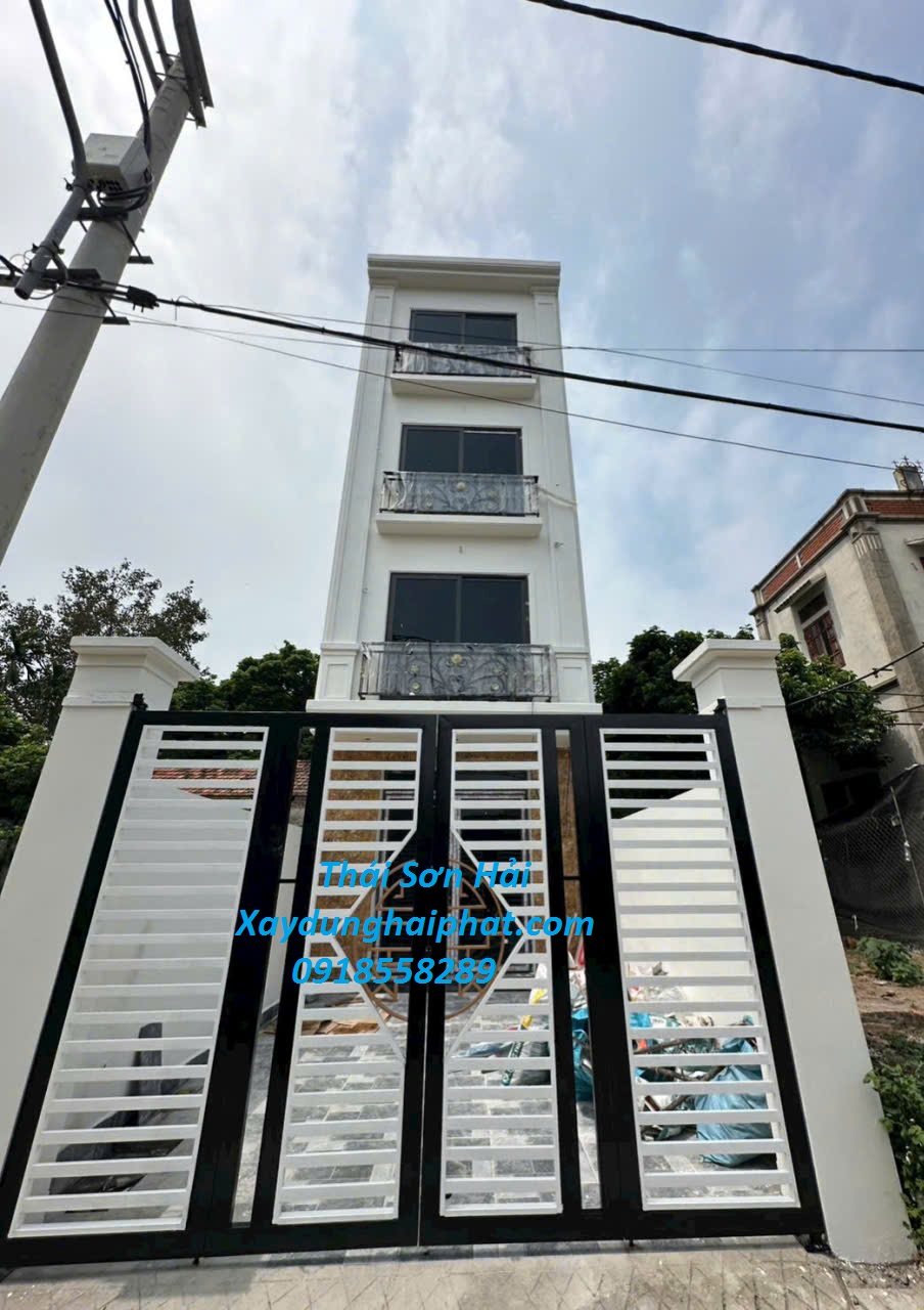 xuong-gia-cong-cua-sat-mai-ton-lam-cua-sat-mai-ton-cho-nha-dan-o-HN-4